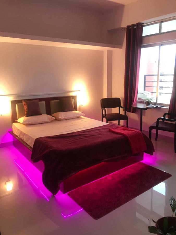 Casa Felice Luxury Aparthotel Jorhat Bagian luar foto